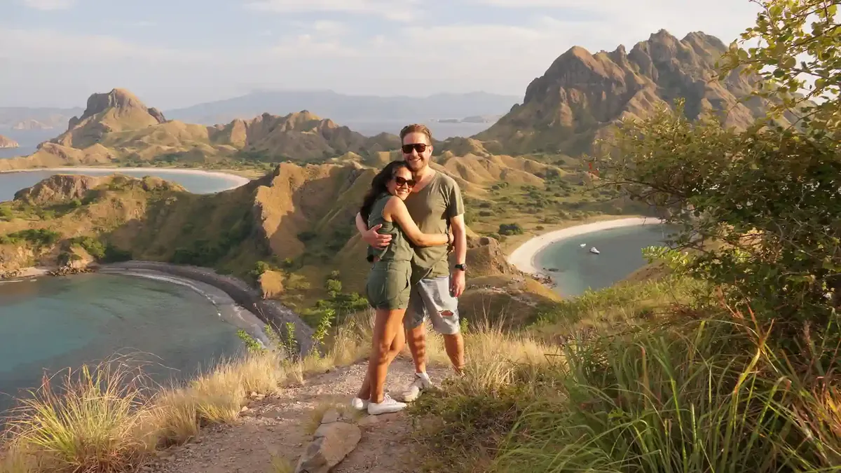 Two travellers at the Padar Island viewpoint